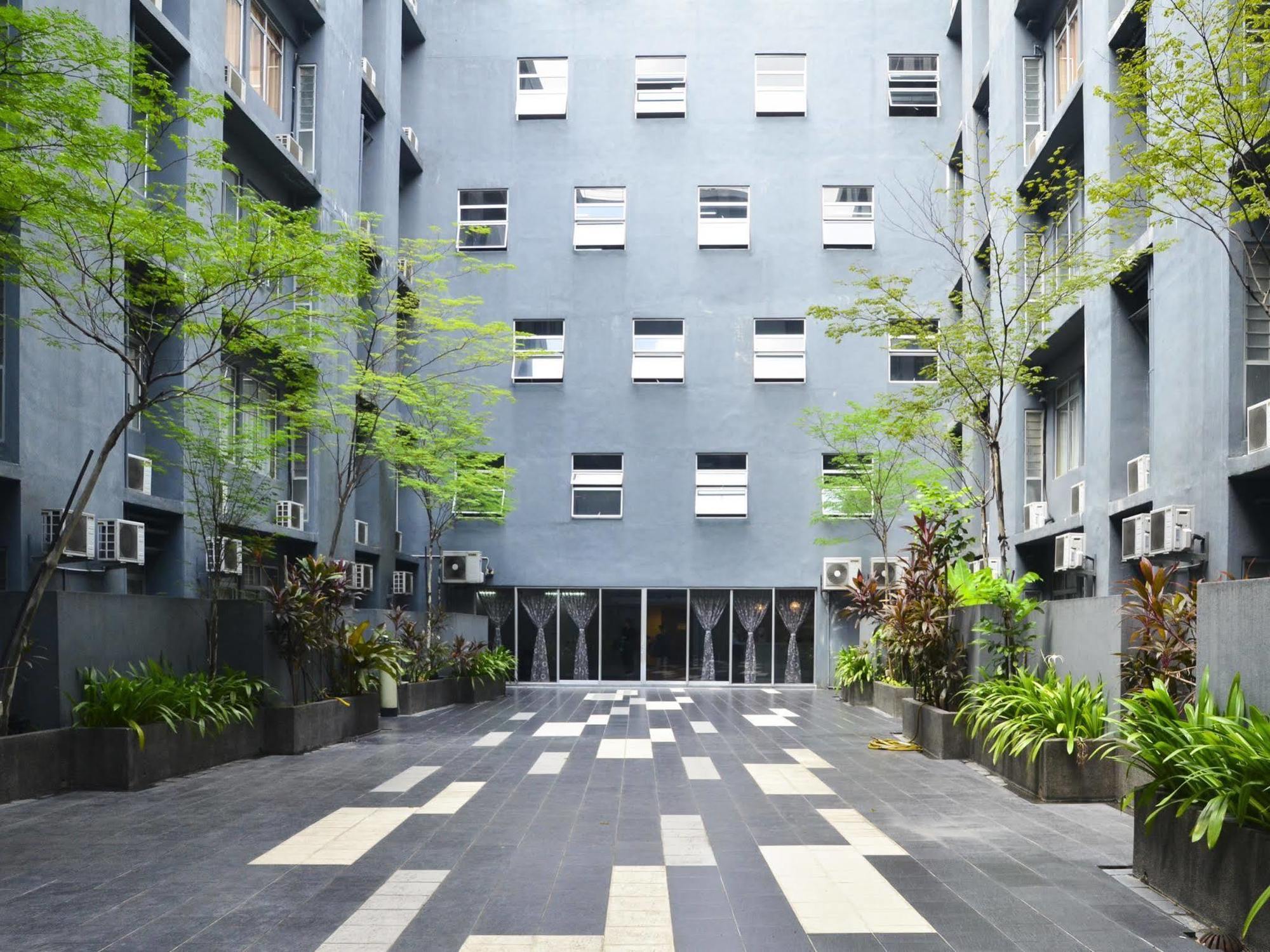 Oyo 90150 City Campus Lodge & Hotel Kuala Lumpur Exterior photo
